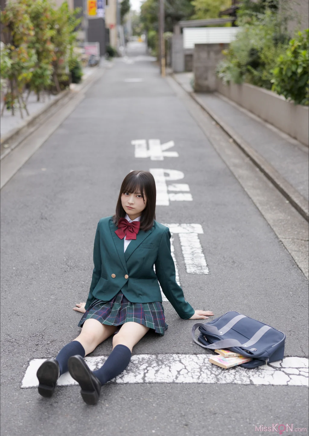 [JP] Usa Hiiragi (宇咲): DOLCEデジタル写真集「二次元至上主義だった私が、漫画世界転生でヒロイン確定。しかも初期ステータスが“可愛い”に全振りだった件。」 (74 photos) – Page 3
