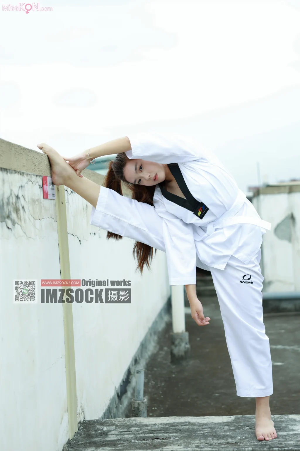[MZSOCK爱美足] No.361: 雨萌 (90 photos)