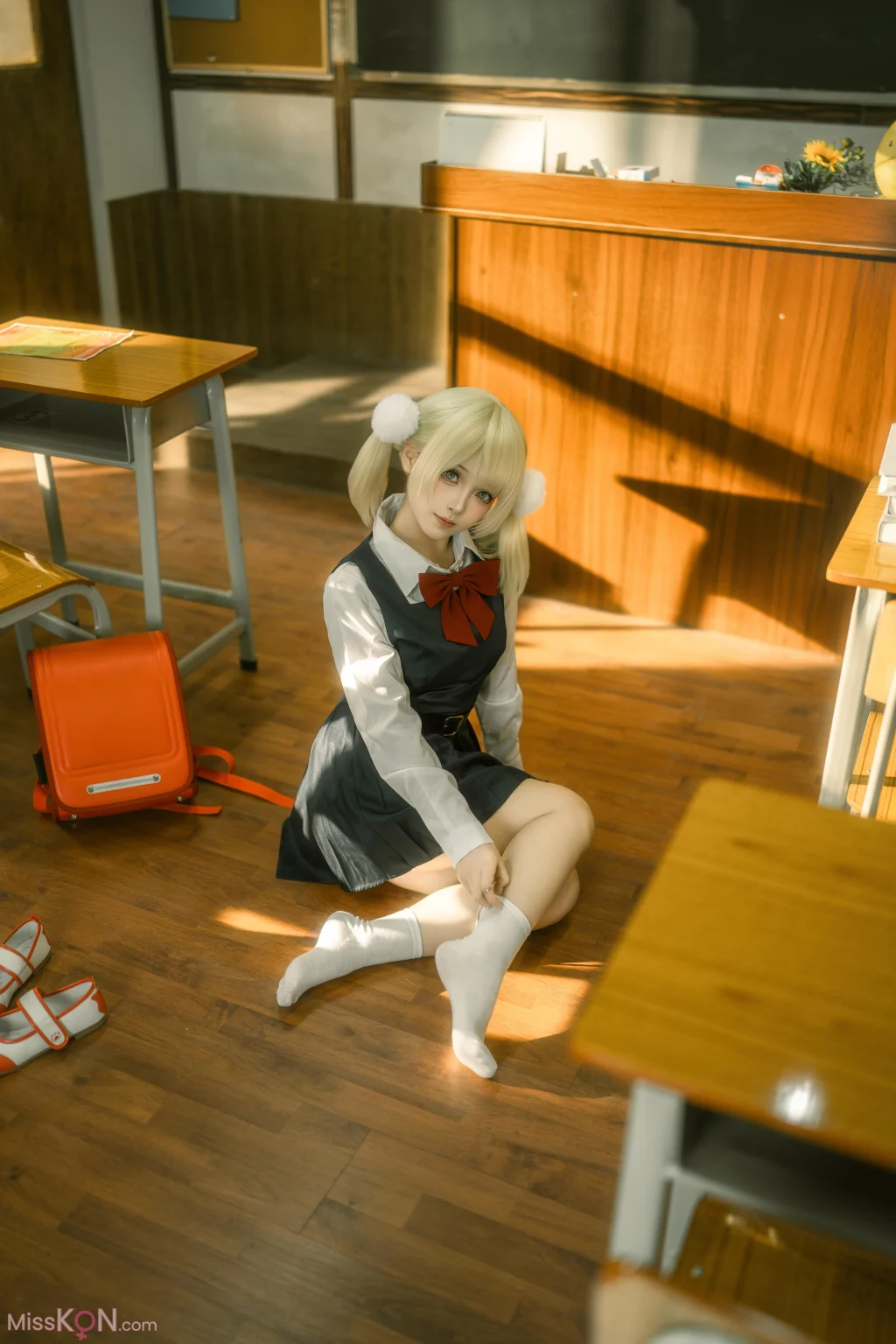 Coser@Bangni邦尼: 时雨羽衣 (87 photos)