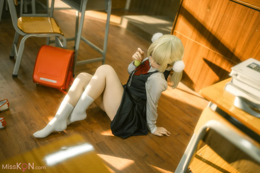 Coser@Bangni邦尼: 时雨羽衣 (87 photos)