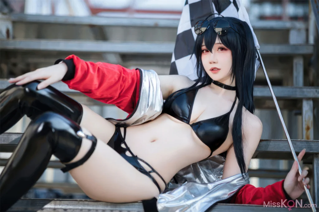 Coser@焖焖碳: 碧蓝航线 大凤 赛车服 (32 photos)