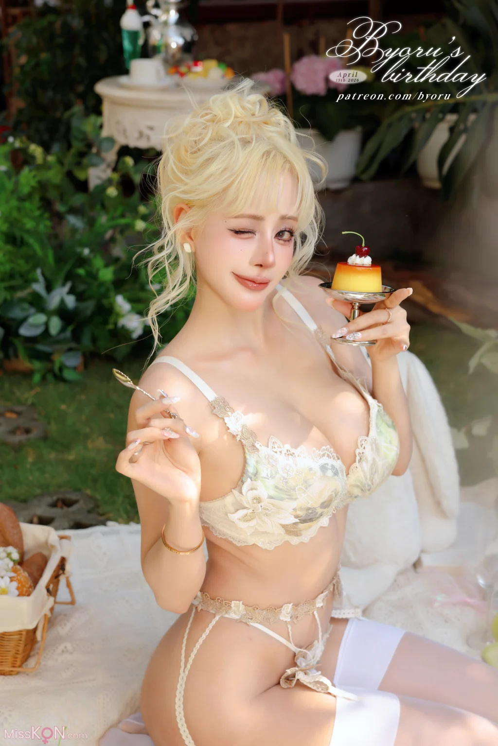 Coser@Byoru: Bday26-S1 (54 photos + 15 videos)