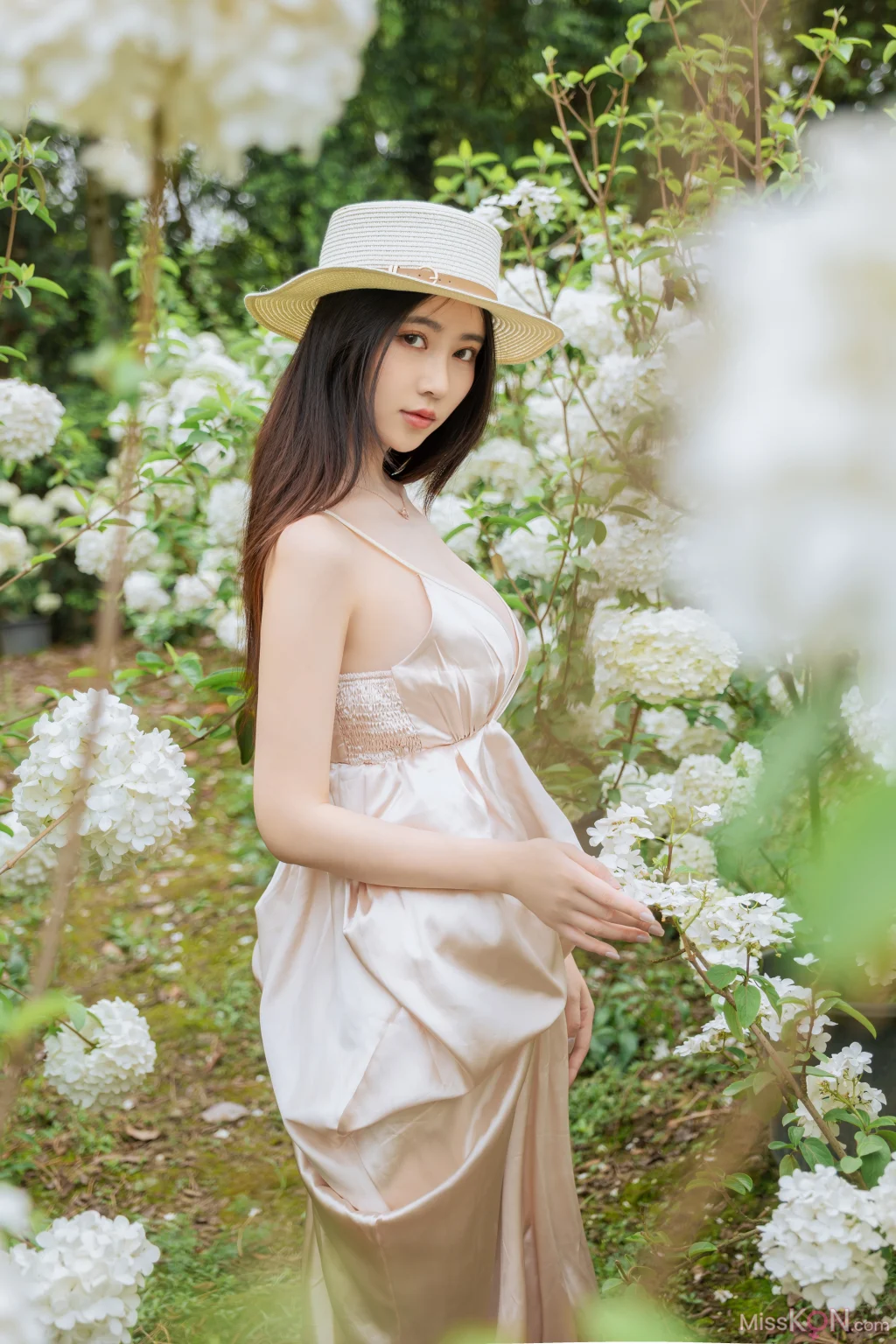 Coser@年年Nnian: 木绣球 (82 photos)