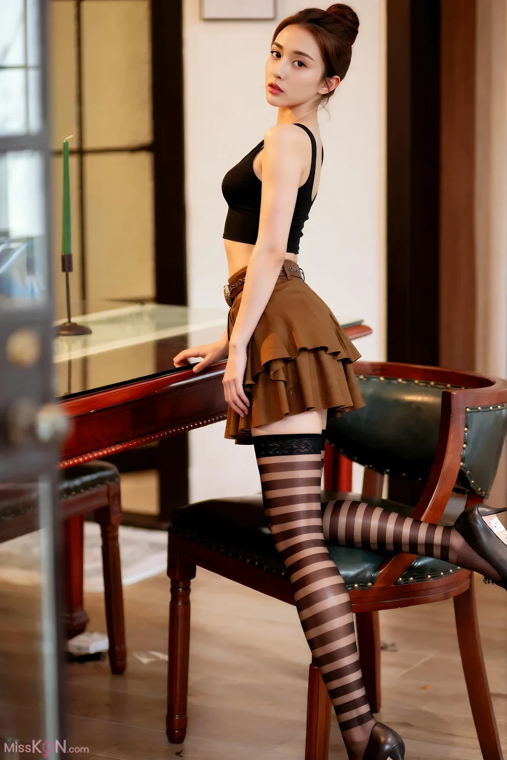 [AIGirl] 茗梓 条纹网袜 (83 photos)
