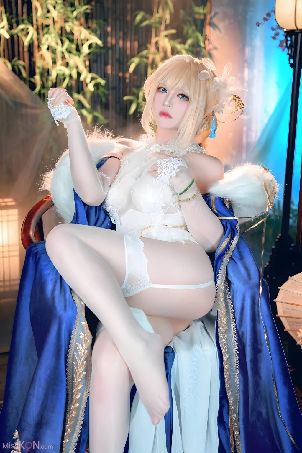 Coser@半半子: 贞德 灯花祝装圣女 灯火佳期 (58 photos)