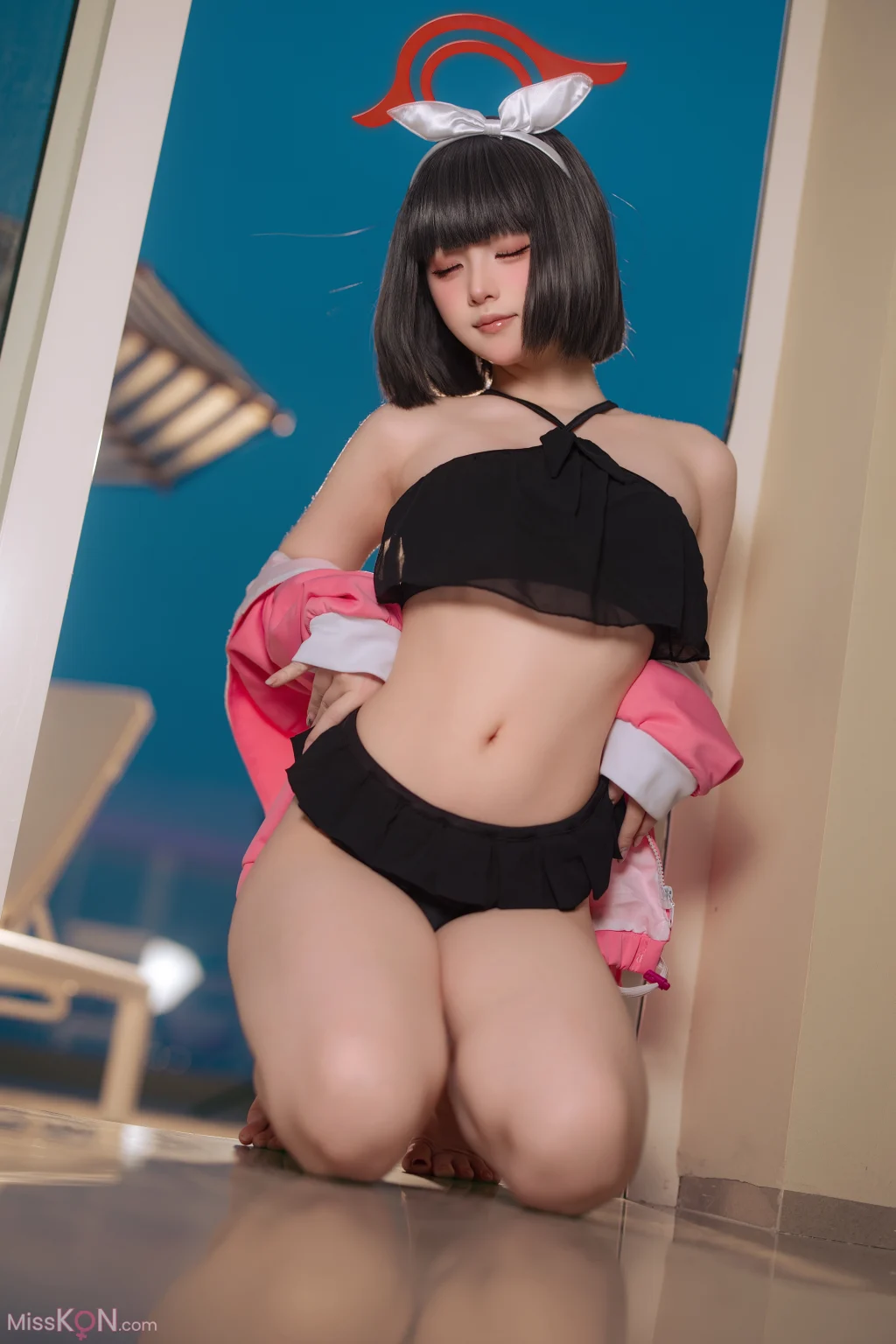 Coser@屿鱼: 蔚蓝档案 静山真白泳装 (30 photos)