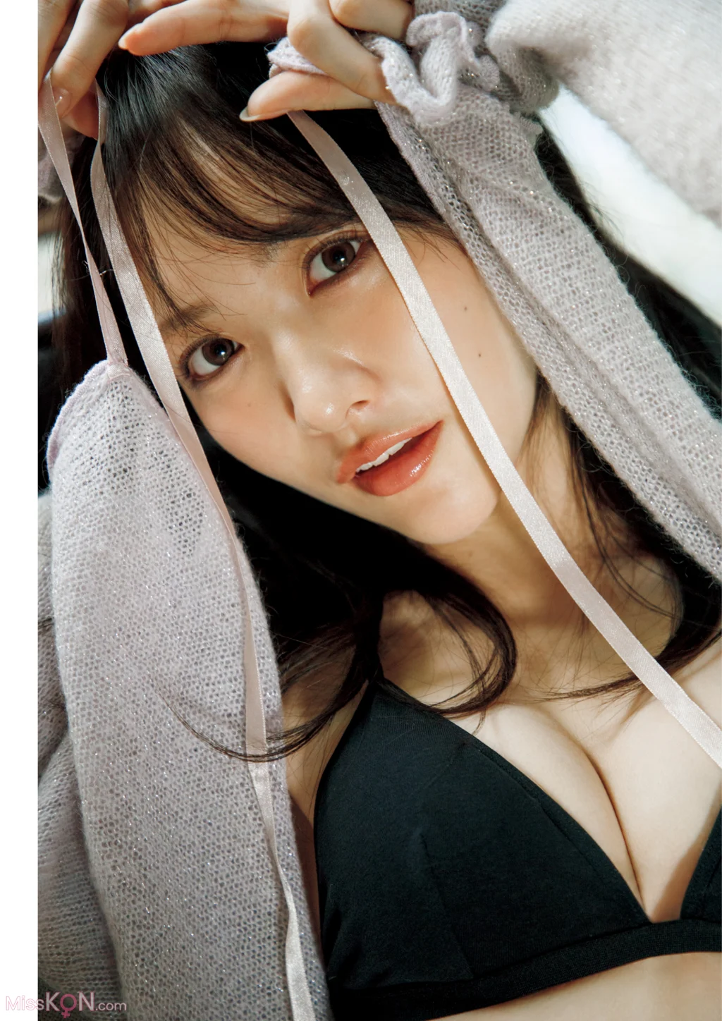 [JP] Chiho Ishida (石田千穂): STU48 石田千穂サード写真集「天職」 (125 photos) – Page 2