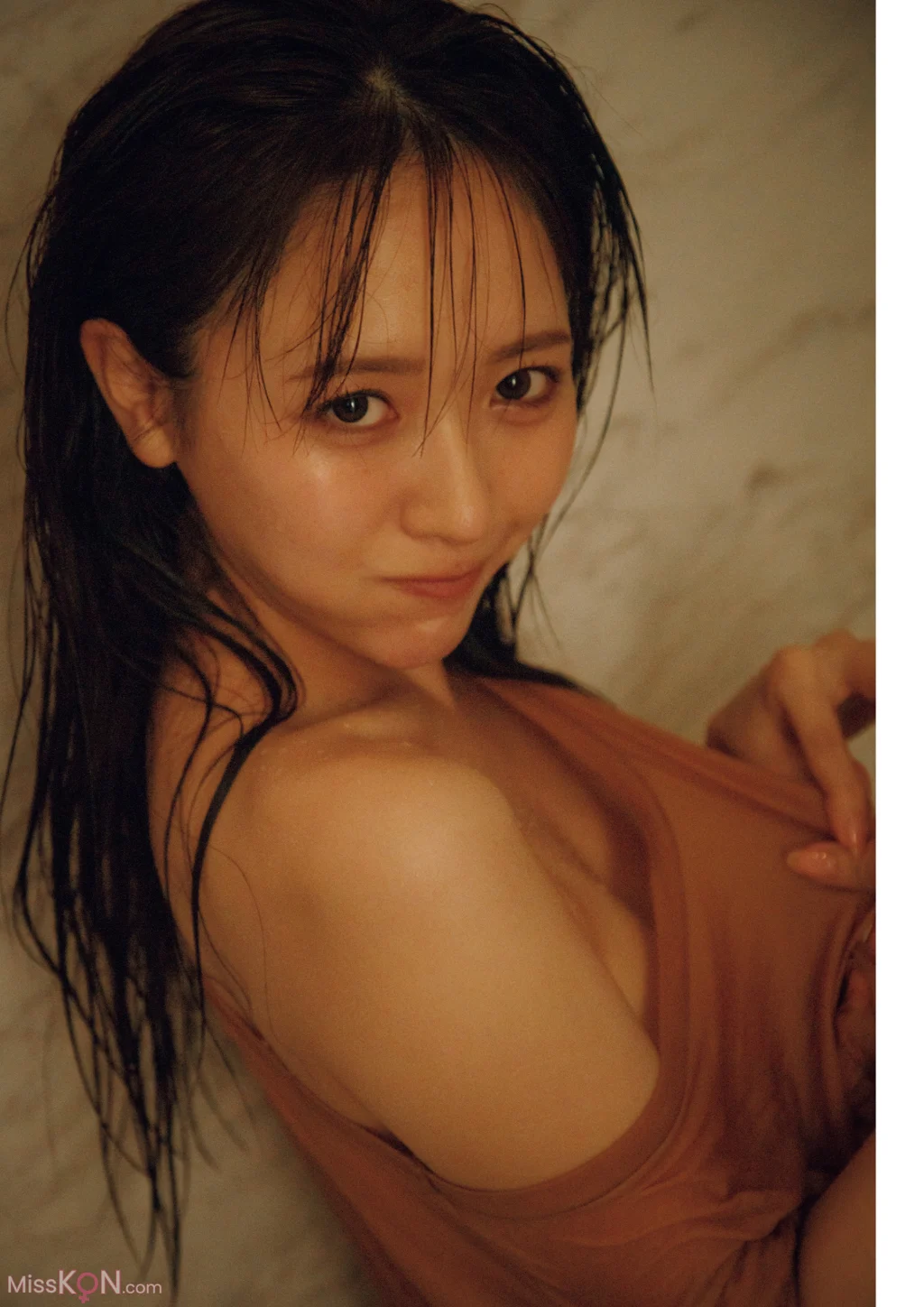 [JP] Chiho Ishida (石田千穂): STU48 石田千穂サード写真集「天職」 (125 photos) – Page 3