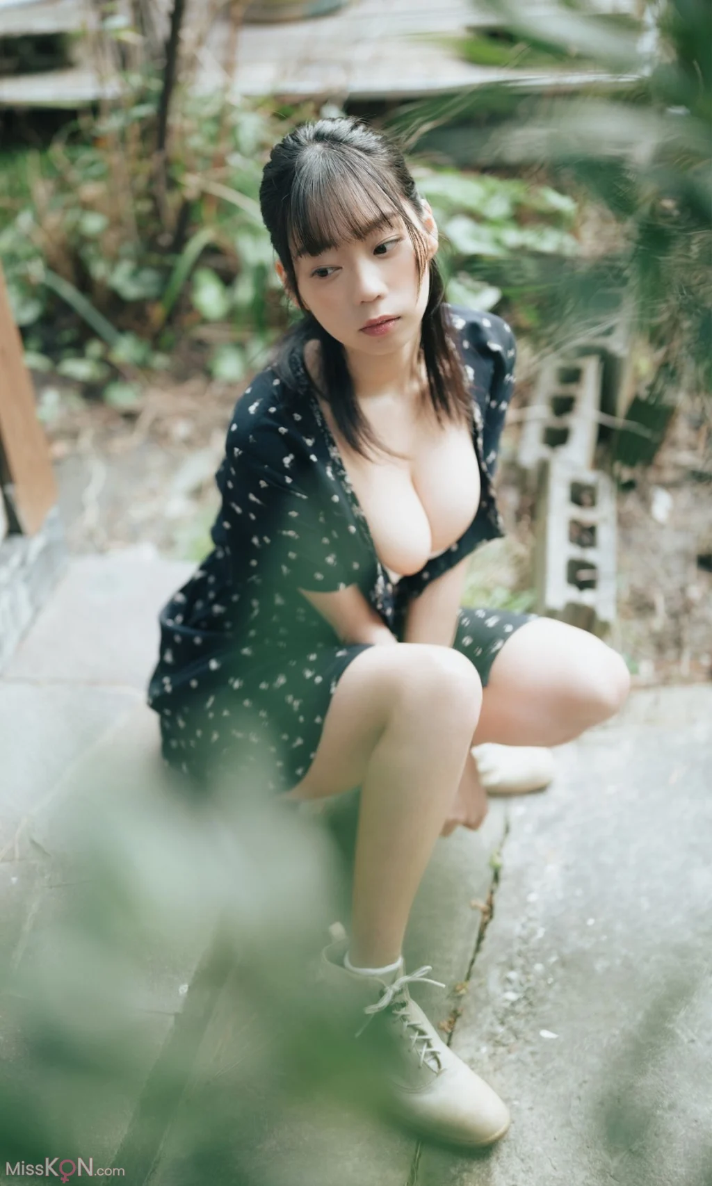 [JP] Hikaru Aoyama (青山ひかる): 【デジタル限定】写真集「道しるべ」  (週プレ PHOTO BOOK) (68 photos)