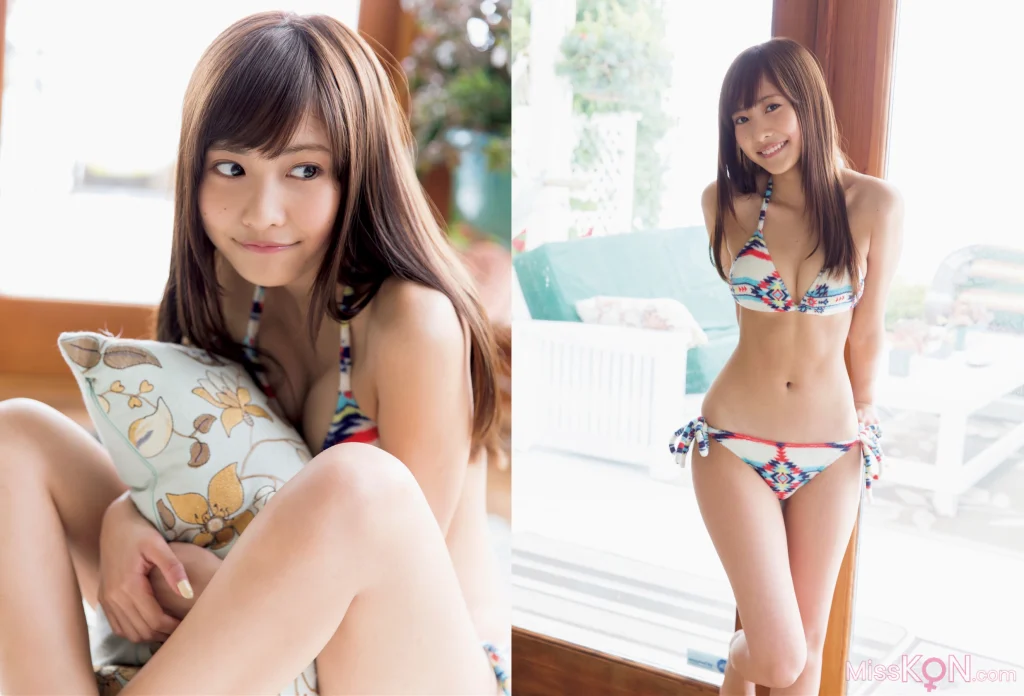 [JP] Hinako Sano (佐野ひなこ):  ファースト写真集 Hinako (60 photos) – Page 2