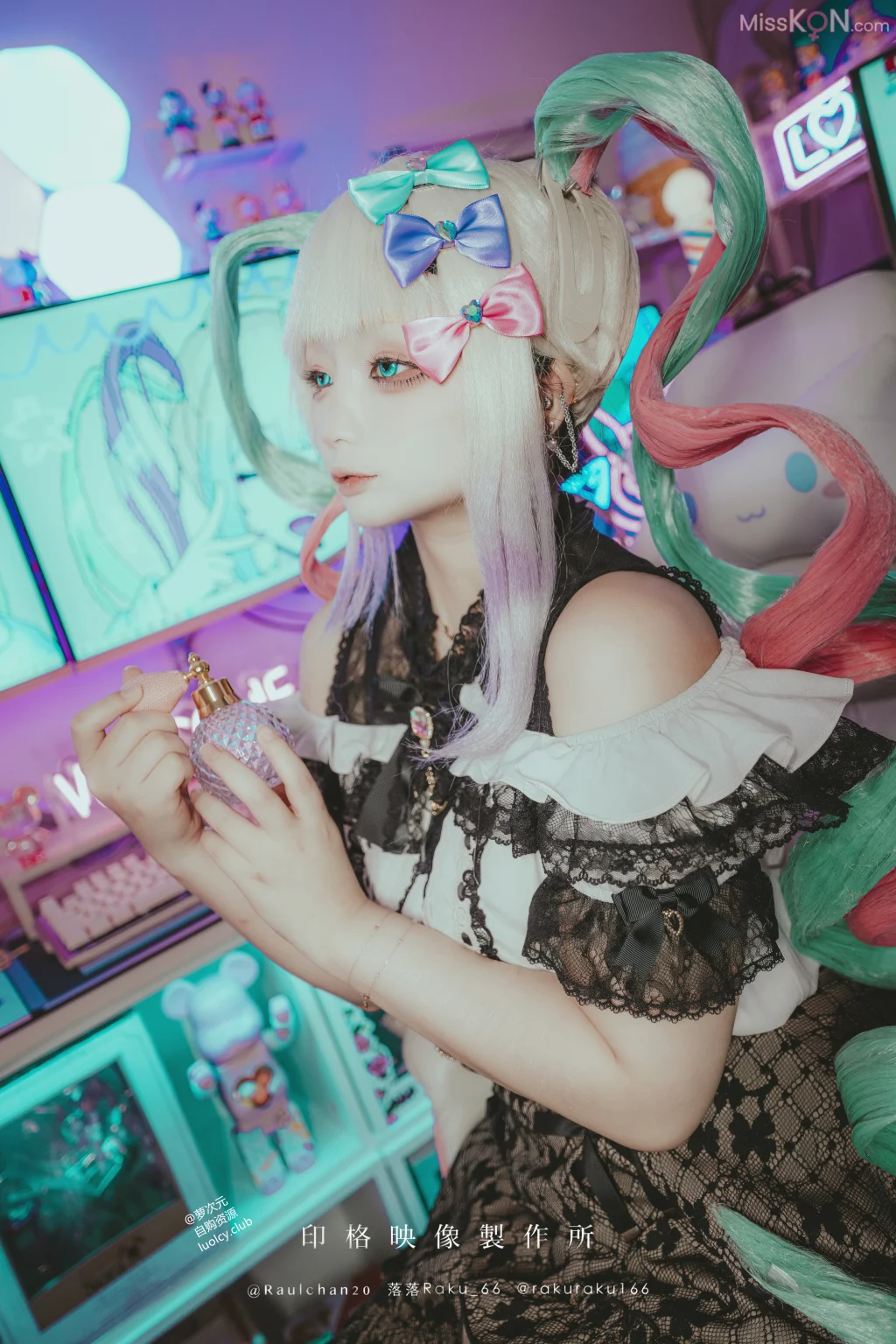 Coser@落落Raku: 8K Cos 升天 (48 photos + 1 video) – Page 3