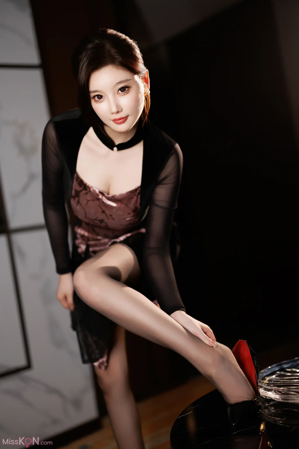 [内购无水印] Yang Chen Chen (杨晨晨Yome): 西安旅拍 (83 photos)
