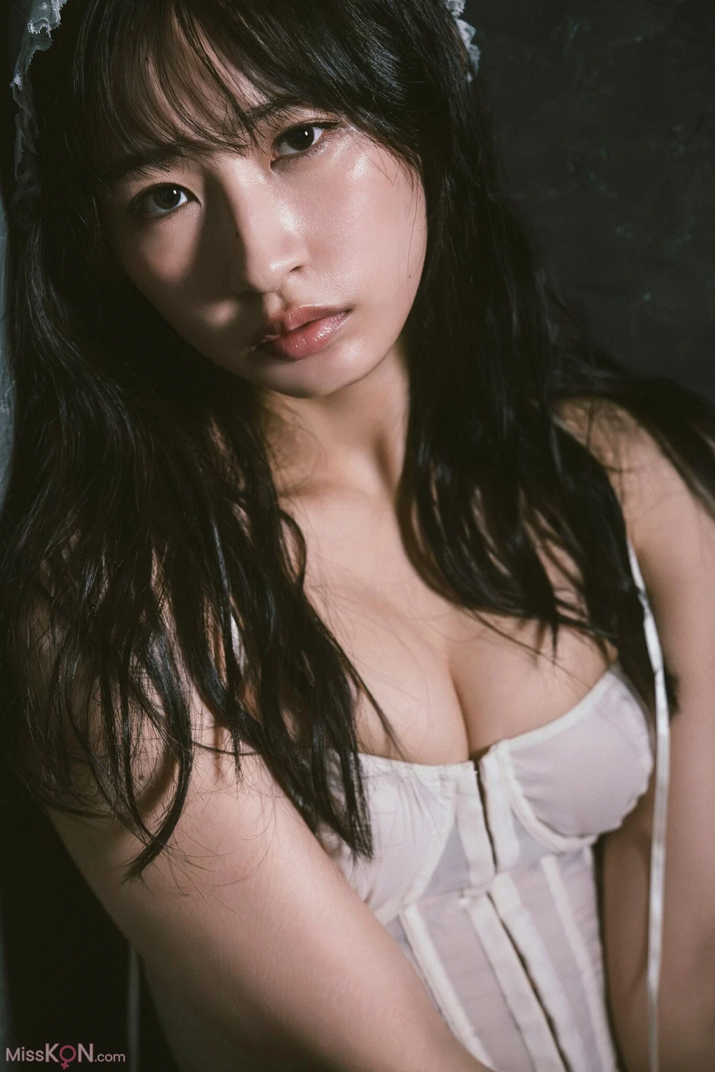 [JP] Hinata Matsumoto (松本日向): 寂しがり屋のLovely Doll PARADEデジタルフォトブック (91 photos)