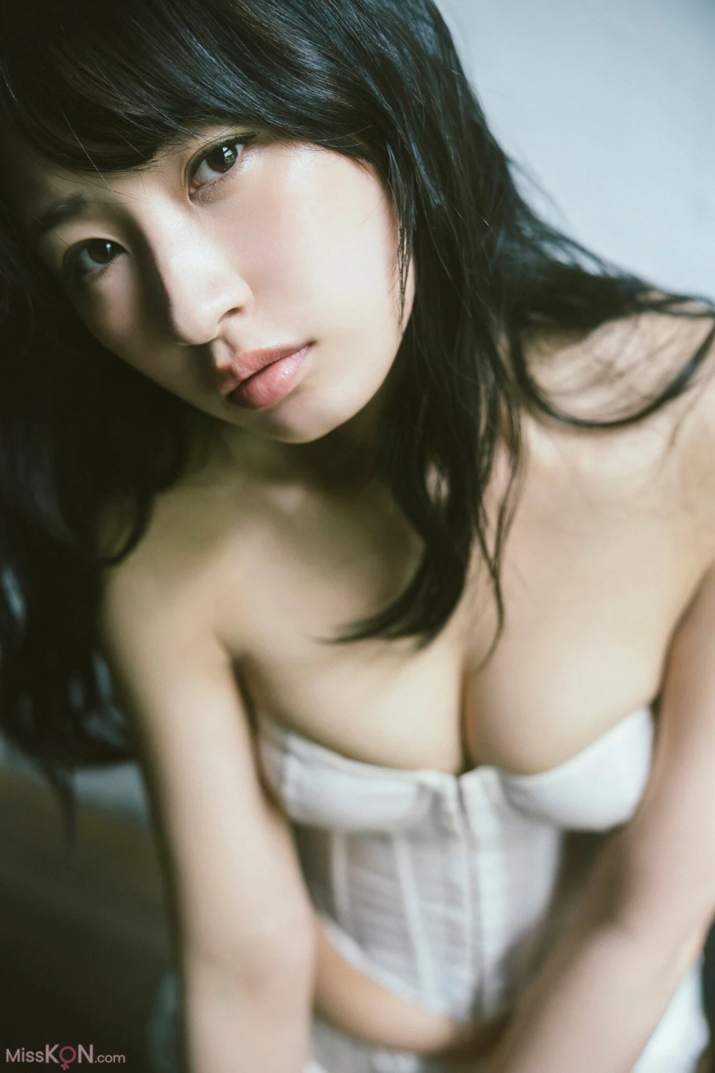 [JP] Hinata Matsumoto (松本日向): 寂しがり屋のLovely Doll PARADEデジタルフォトブック (91 photos)