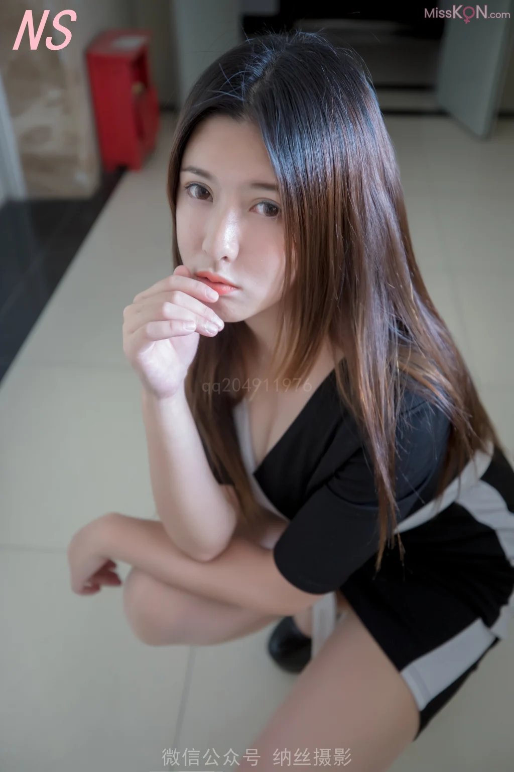 [NS纳丝摄影] No.010: 若若的白领丝袜 (87 photos + 1 video) – Page 2