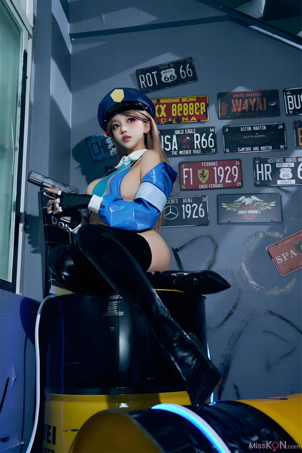 Coser@过期米线线喵: 女警 (59 photos) – Page 2