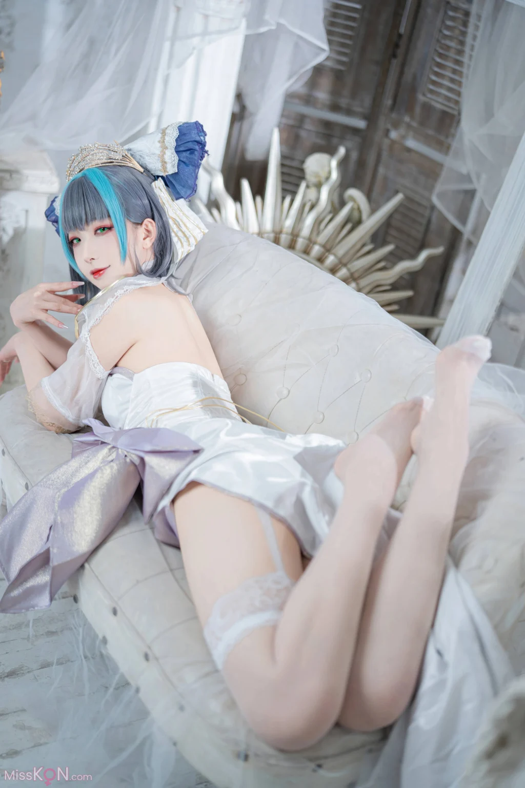 Coser@封疆疆v: 碧蓝航线 柴郡誓约礼服 (18 photos)