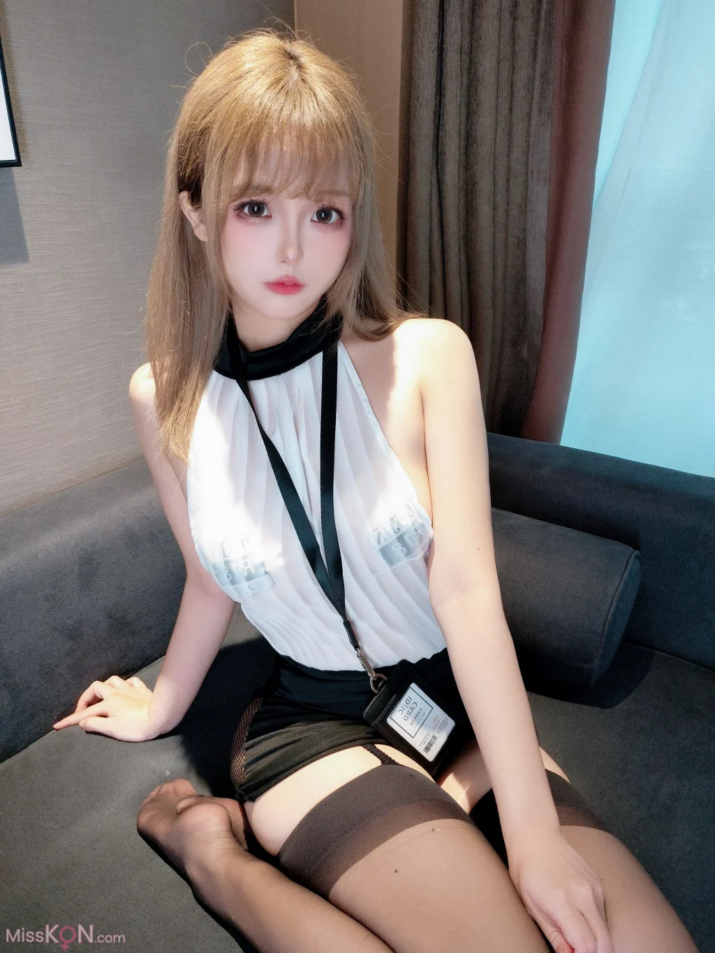 Coser@日奈娇: 小秘书 (107 photos + 4 videos)