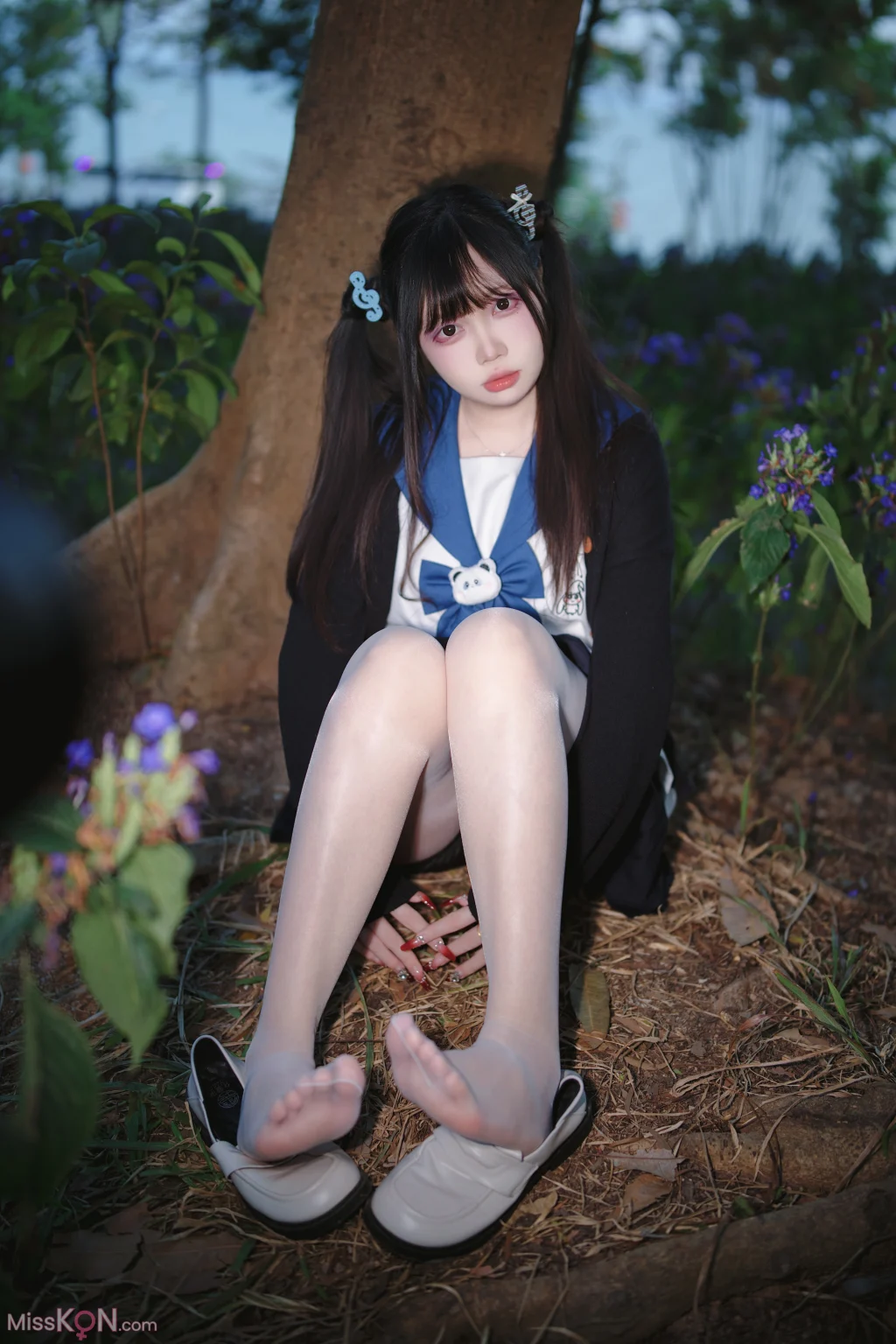 Coser@洛桑w伊梓: 桑梓双马尾jk (38 photos)