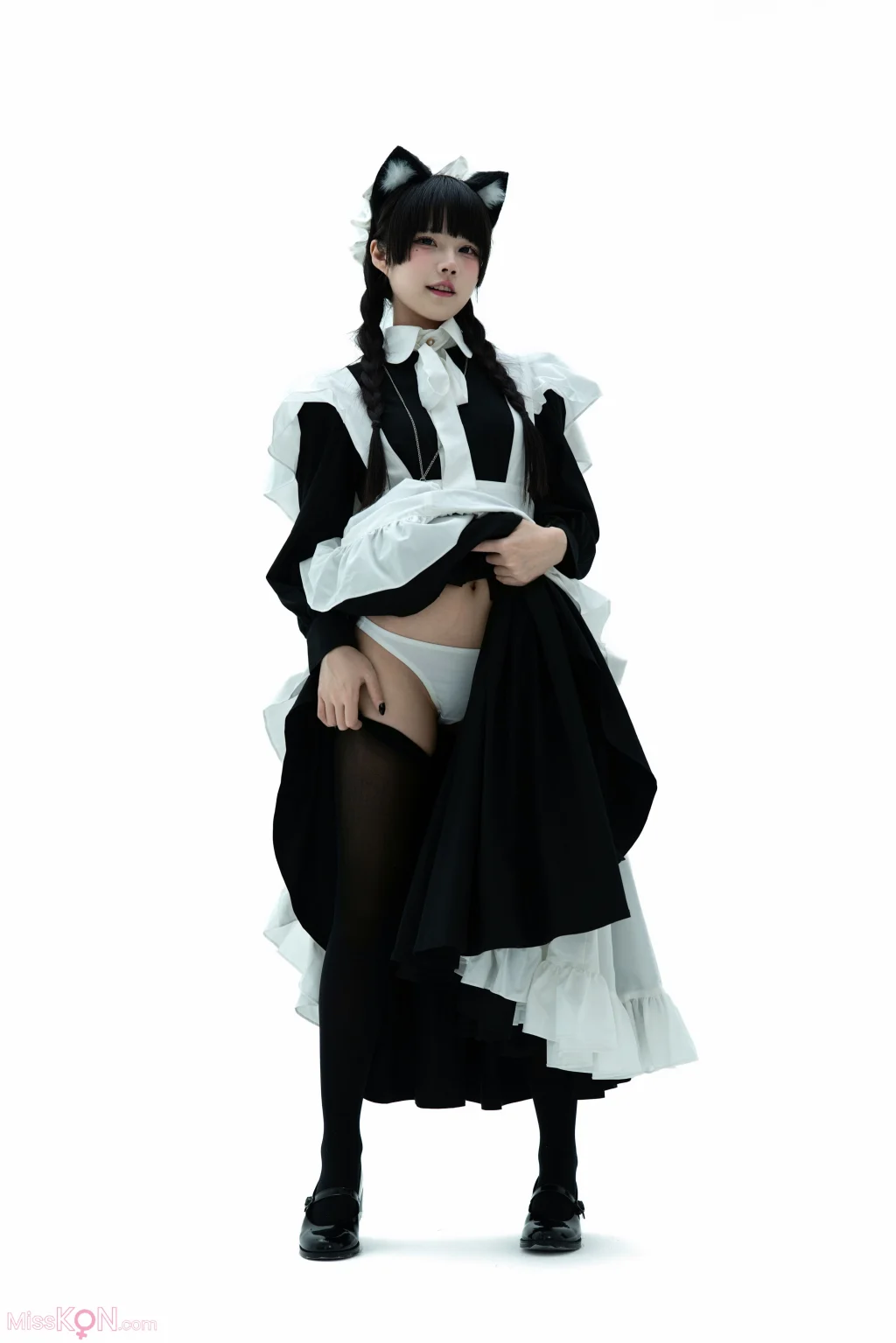 Coser@清水凪: 女仆图鉴 (89 photos)