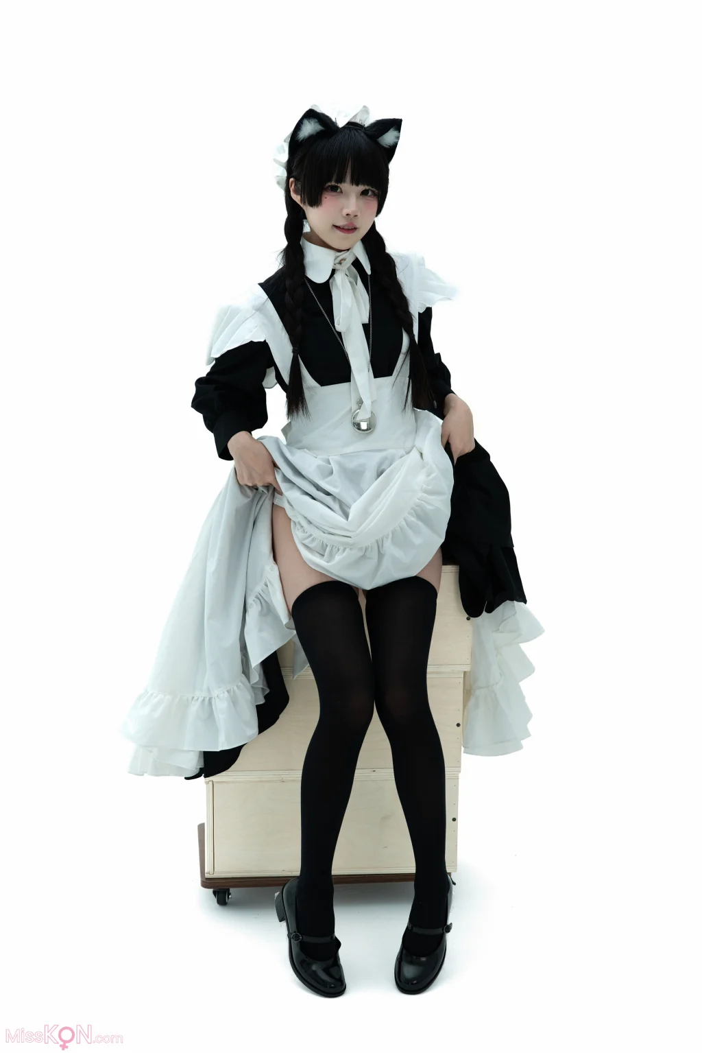 Coser@清水凪: 女仆图鉴 (89 photos) – Page 2