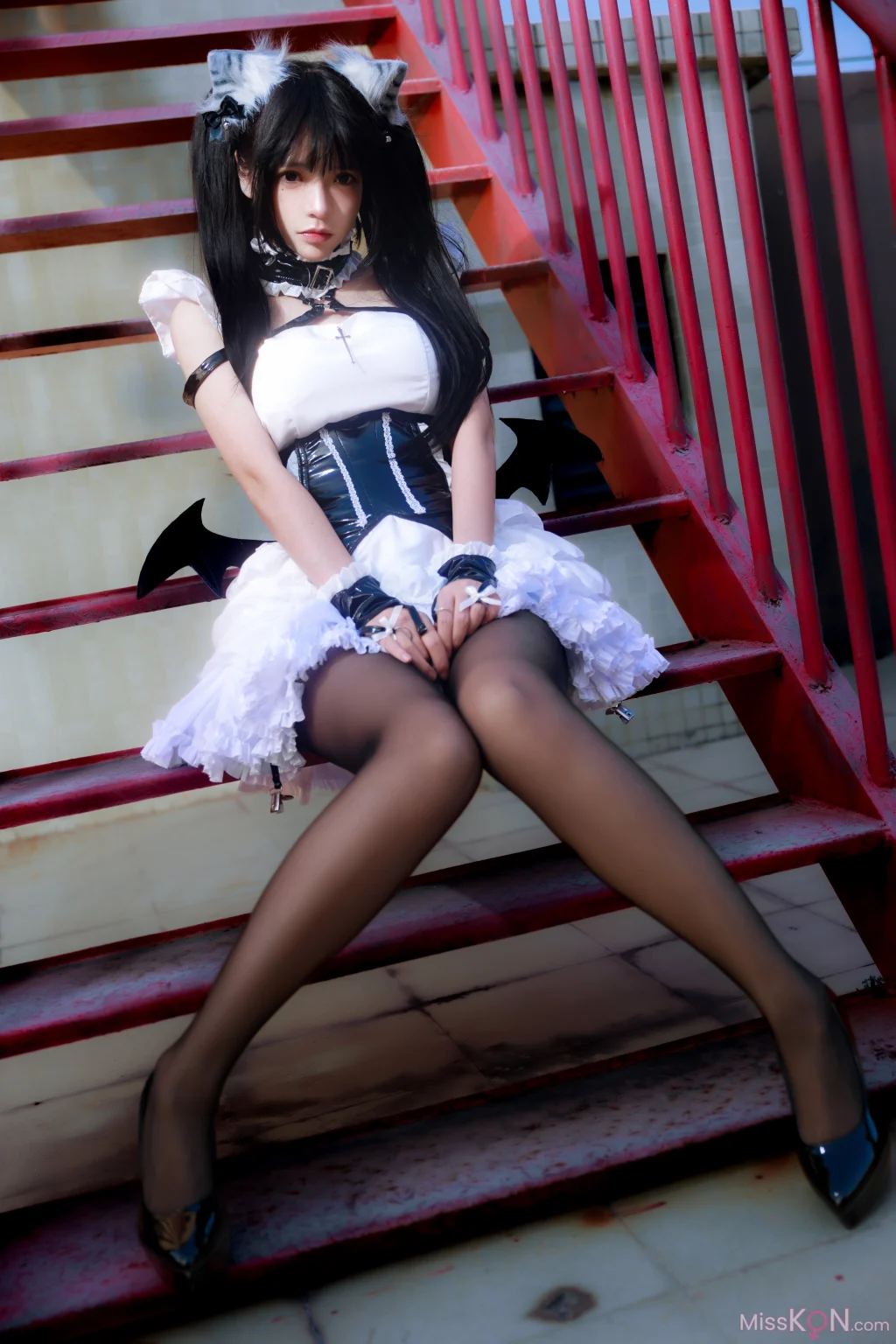 Coser@疯猫ss: 红梯女卟 (40 photos)