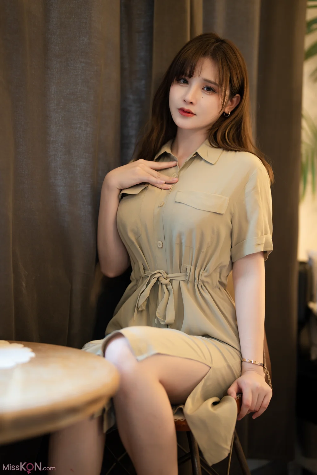 Coser@前羽_rr: 夏鸣潮 (87 photos)