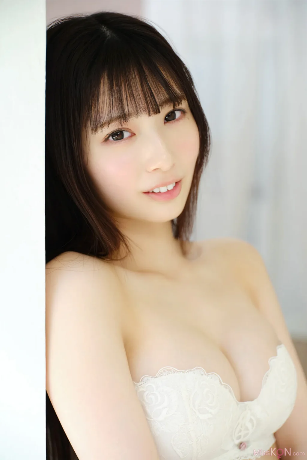 [JP] Maika Miokawa (澪川舞香): FRIDAYデジタル写真集 すきになっちゃった？Vol.1 (51 photos) – Page 2