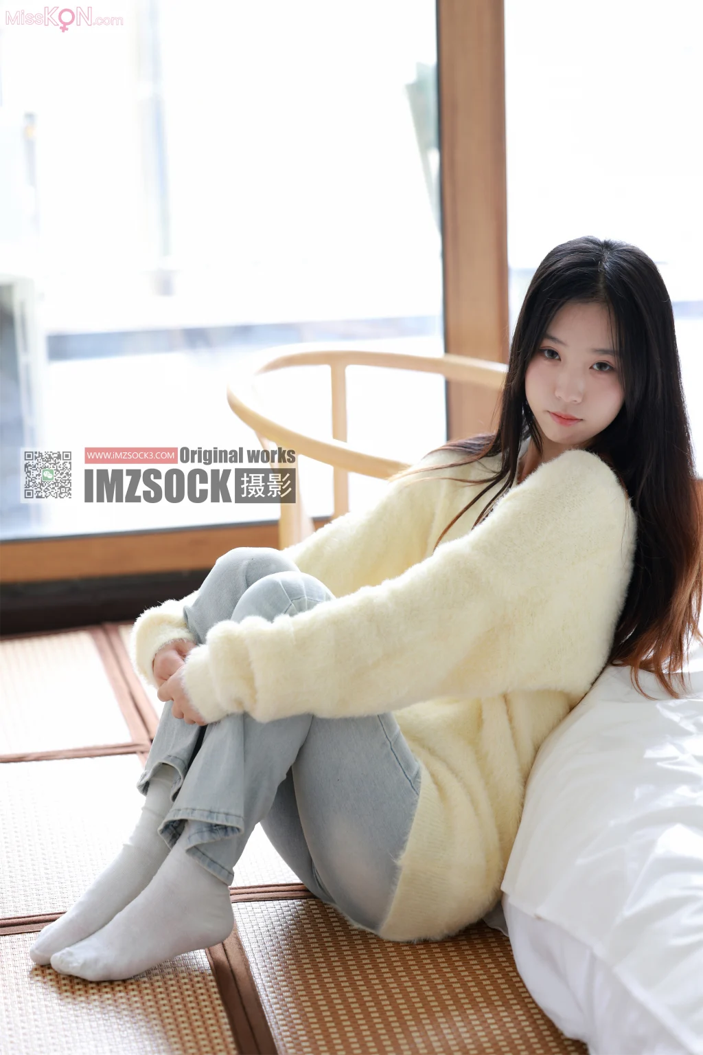 [MZSOCK爱美足] No.362: 江诗月 (98 photos + 1 video)