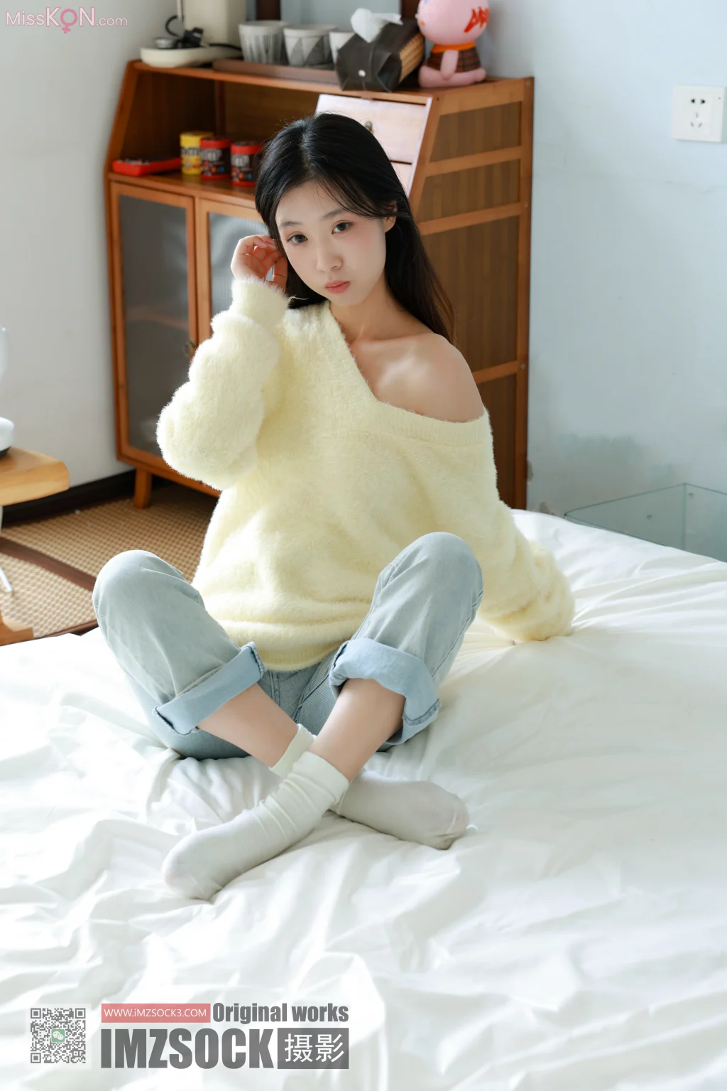 [MZSOCK爱美足] No.362: 江诗月 (98 photos + 1 video)