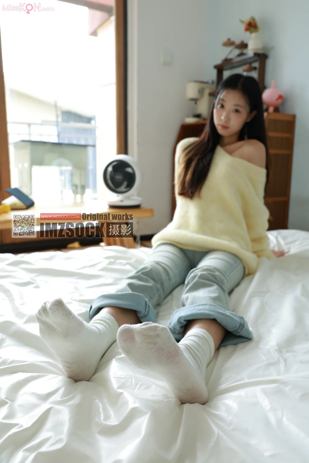 [MZSOCK爱美足] No.362: 江诗月 (98 photos + 1 video)