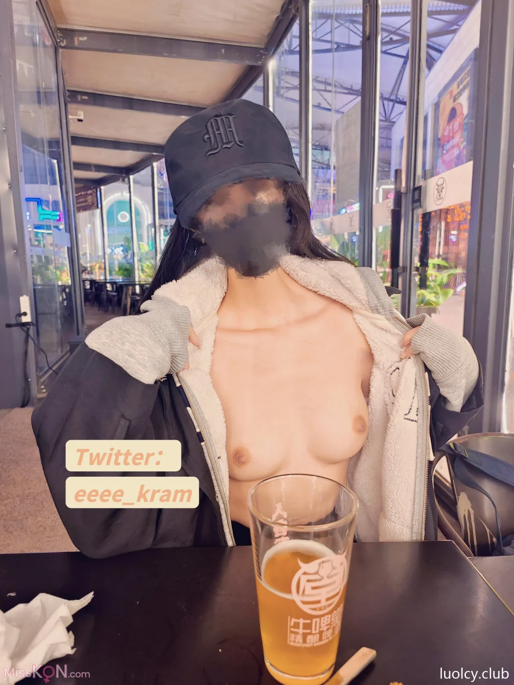 [OtherXXX] Eeee_kram: 白虎小萝莉 人前露出私拍福利 (126 photos + 20 videos) – Page 2