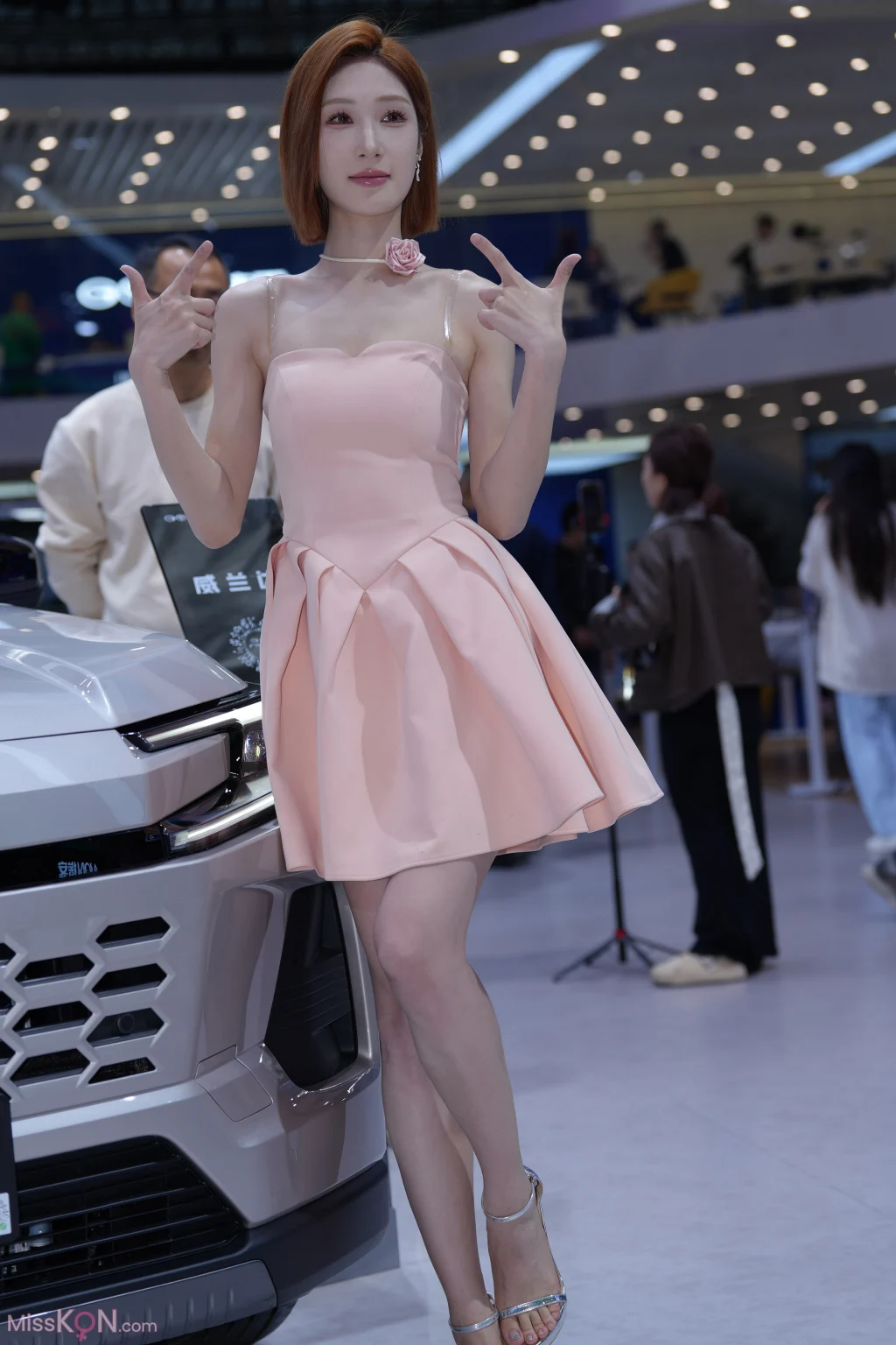 [精选街拍作品] No.5561 – 5570 (2673 photos) – Page 3