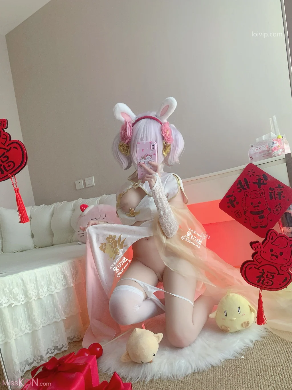Coser@曲奇软fufu: 碧蓝航线拉菲新春旗袍五指袜 (38 photos + 4 videos) – Page 2