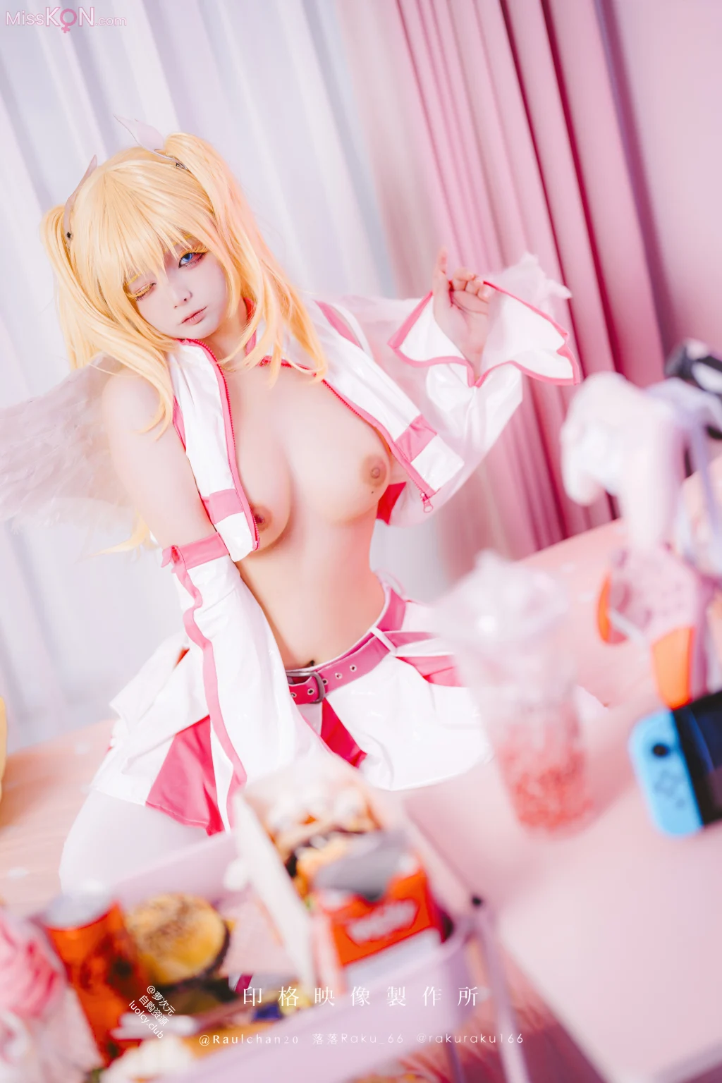 Coser@落落Raku: 8K 莉莉尔リリエル (54 photos + 1 video)