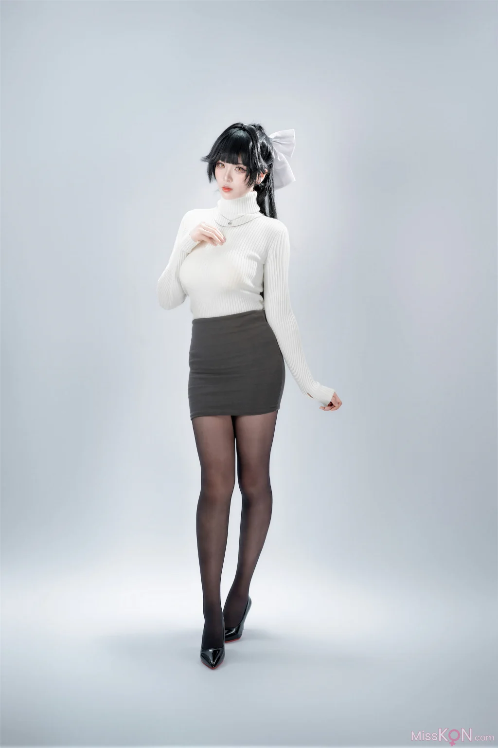 Coser@轩萧学姐: 高雄武者的内在修养 (68 photos) – Page 3