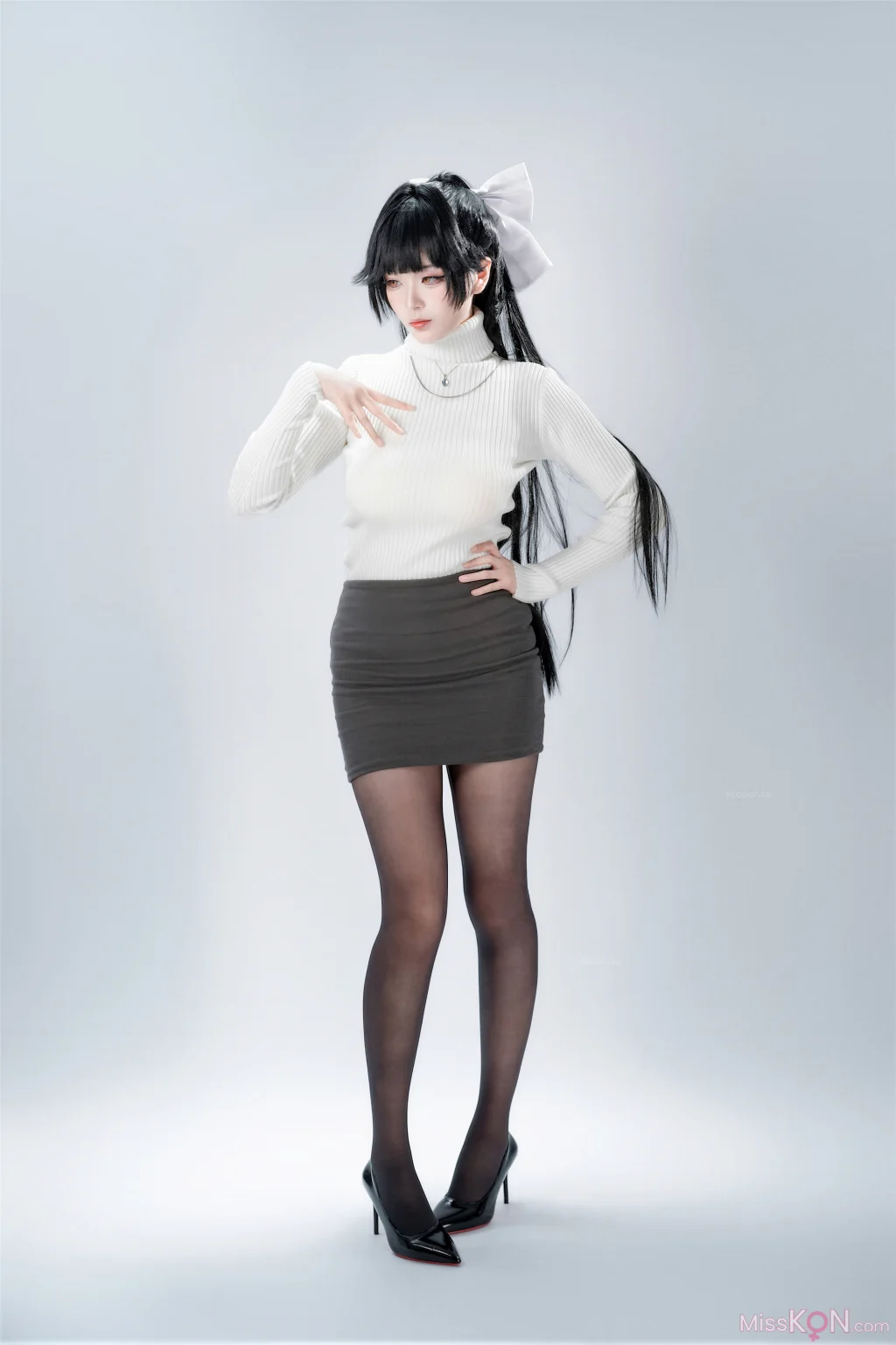 Coser@轩萧学姐: 高雄武者的内在修养 (68 photos) – Page 3