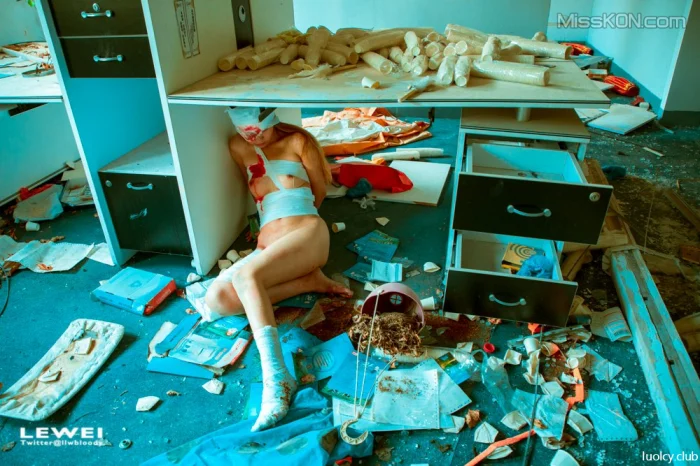 [OtherXXX] Lewei: SM捆绑 户外露出摄影合集 (932 photos + 1 video)