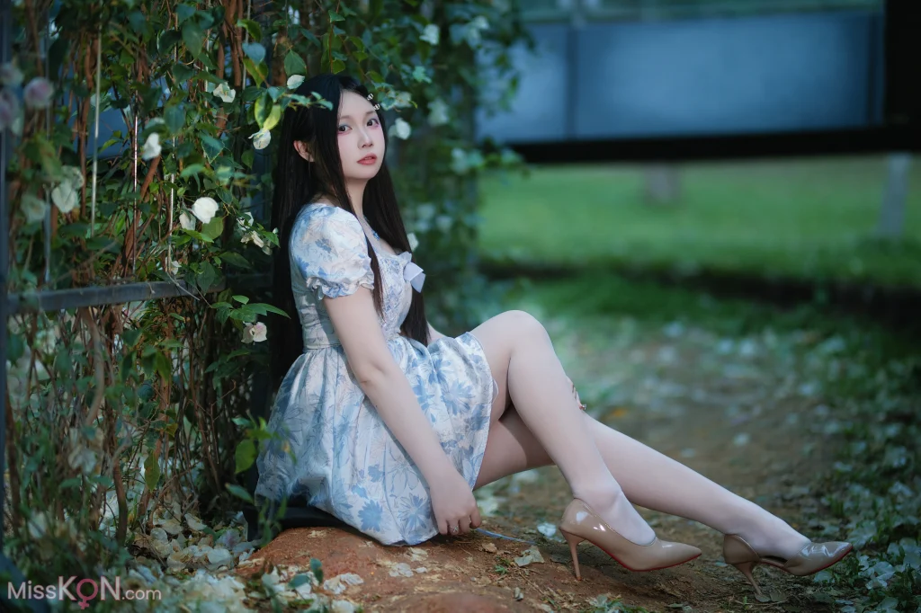 Coser@洛桑w伊梓: 春夏之交 (45 photos)