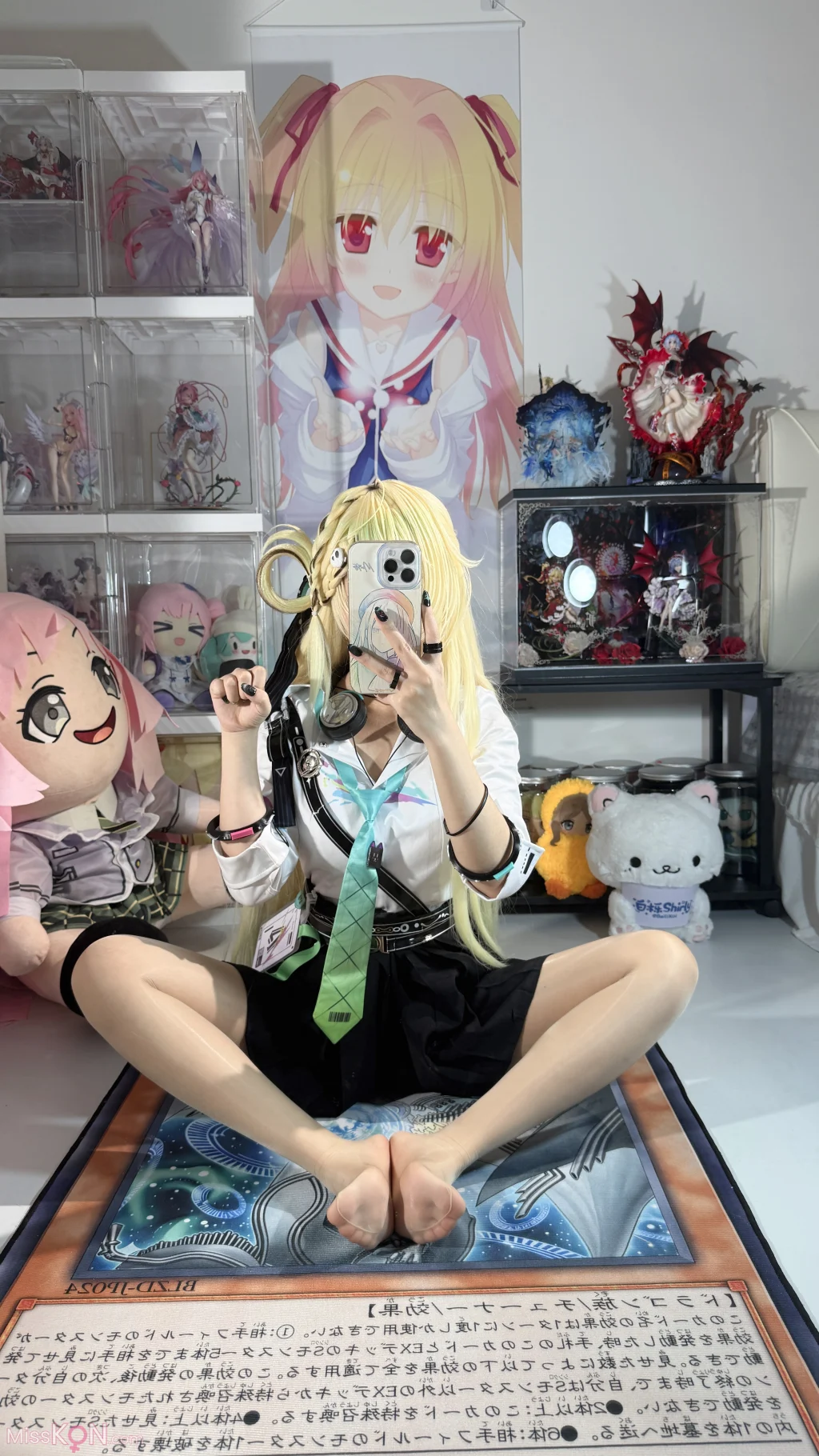 Coser@白栎Shirly: 潮鸣 琳奈 (130 photos + 26 videos)