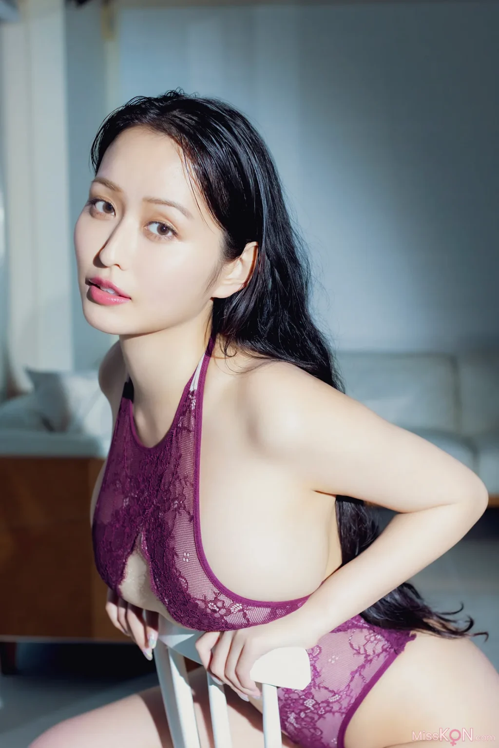 [JP] 天野ちよ: FRIDAYデジタル写真集 あふれて、とろける Vol.1 (50 photos) – Page 2