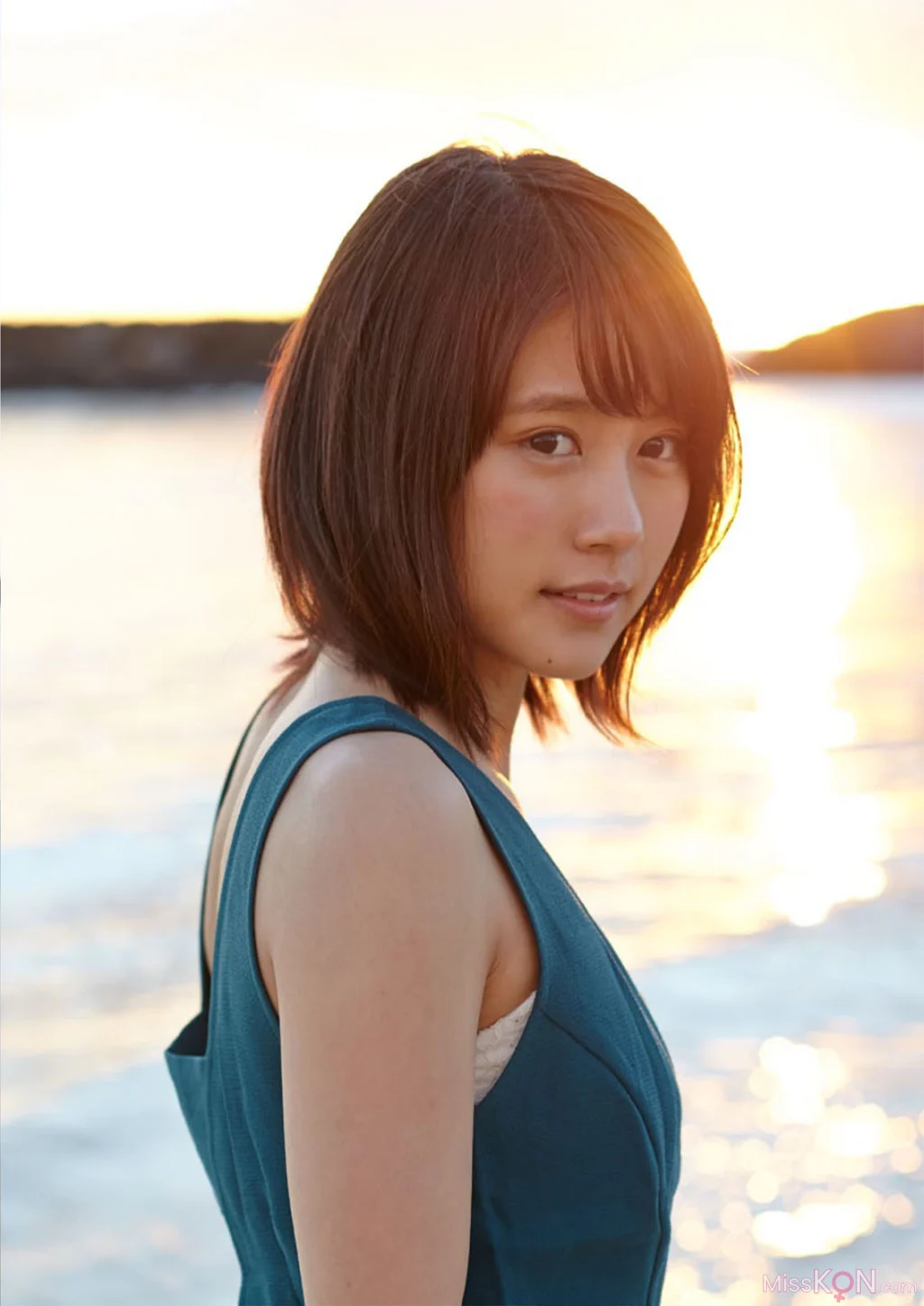 [JP] Kasumi Arimura (有村架純): 写真集「FIRST TRIP -ハワイの場合-」 (79 photos)
