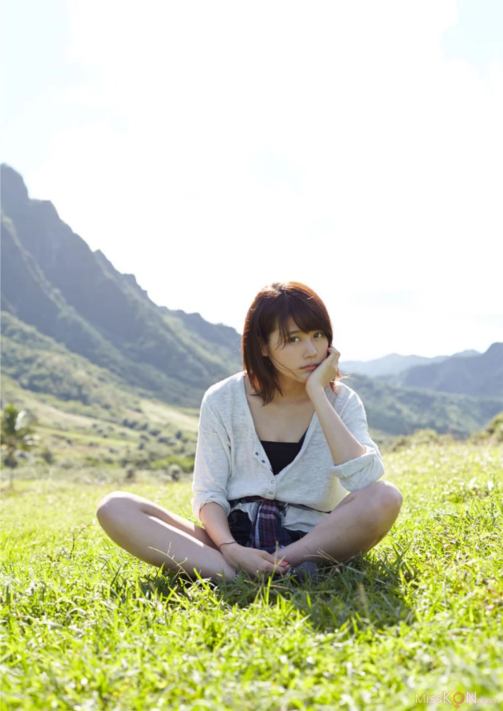 [JP] Kasumi Arimura (有村架純): 写真集「FIRST TRIP -ハワイの場合-」 (79 photos)