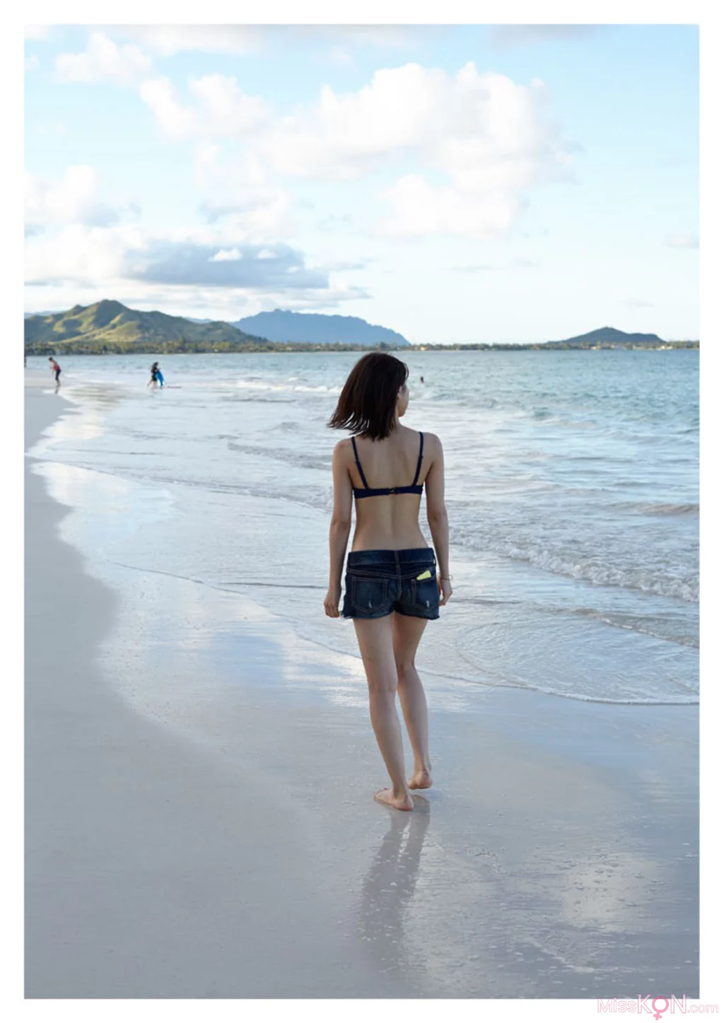 [JP] Kasumi Arimura (有村架純): 写真集「FIRST TRIP -ハワイの場合-」 (79 photos) – Page 2