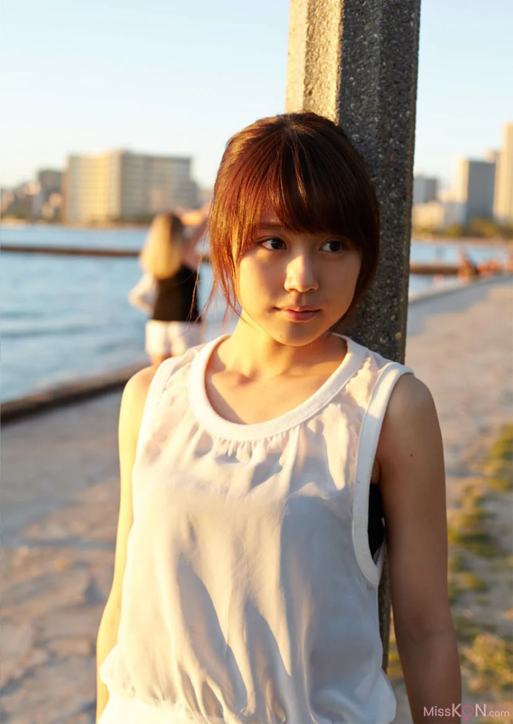[JP] Kasumi Arimura (有村架純): 写真集「FIRST TRIP -ハワイの場合-」 (79 photos) – Page 2