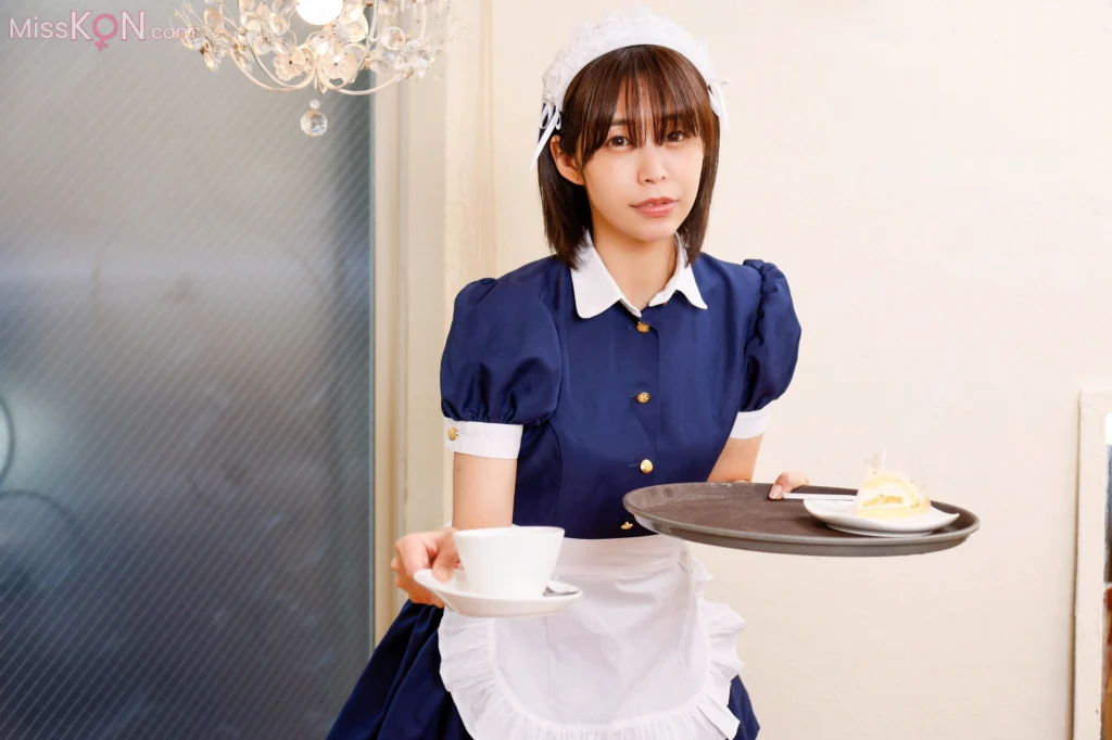 [JP] Manaka Tugu (真中つぐ): 秋葉原で働く美人OLコスプレイヤー・真中つぐ写真集 妄想日記＃5 (94 photos)