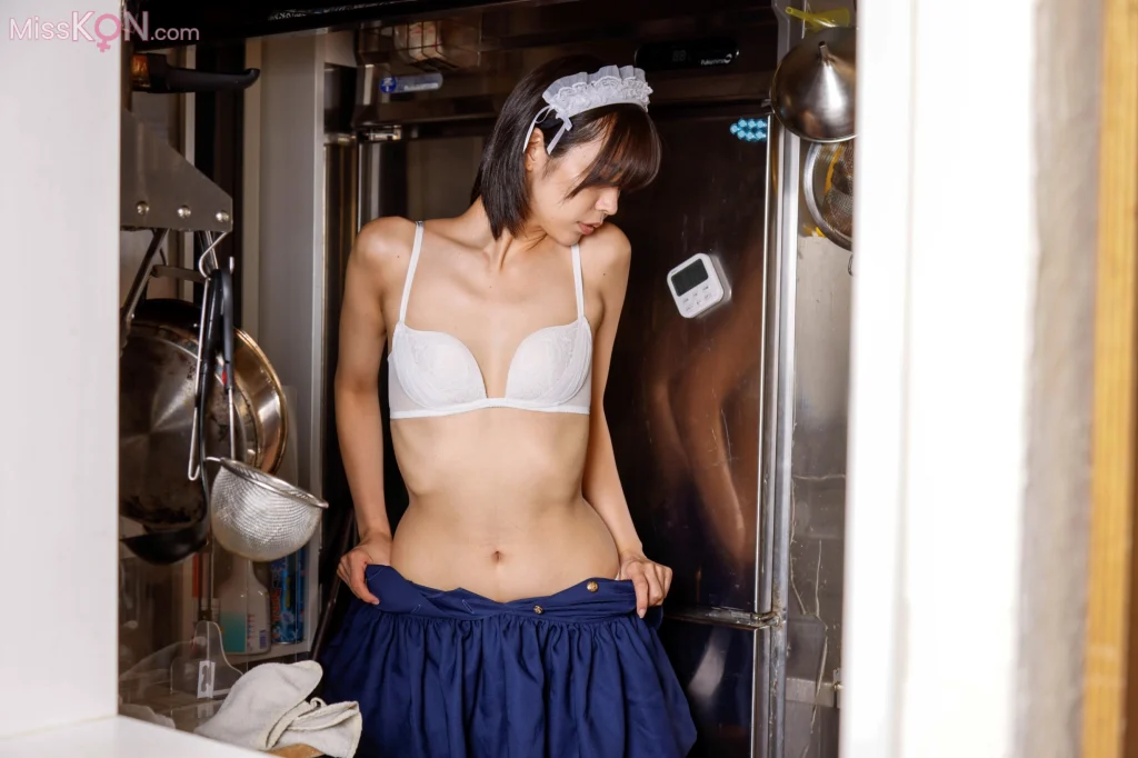 [JP] Manaka Tugu (真中つぐ): 秋葉原で働く美人OLコスプレイヤー・真中つぐ写真集 妄想日記＃5 (94 photos) – Page 2