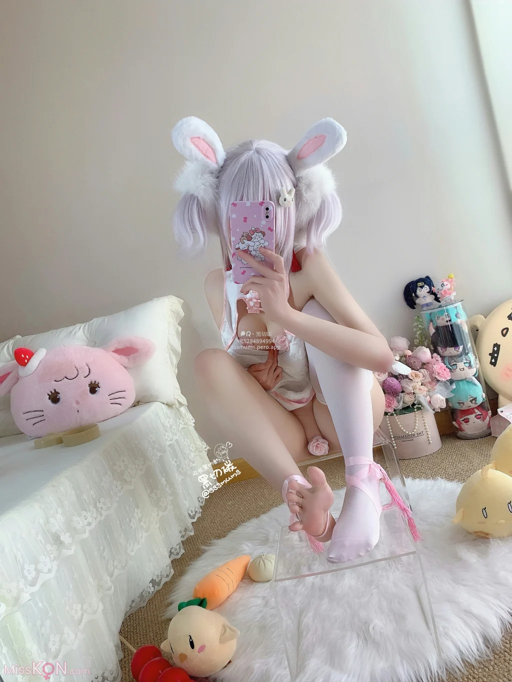 Coser@曲奇软fufu: 拉菲兔兔旗袍 (36 photos + 4 videos) – Page 2