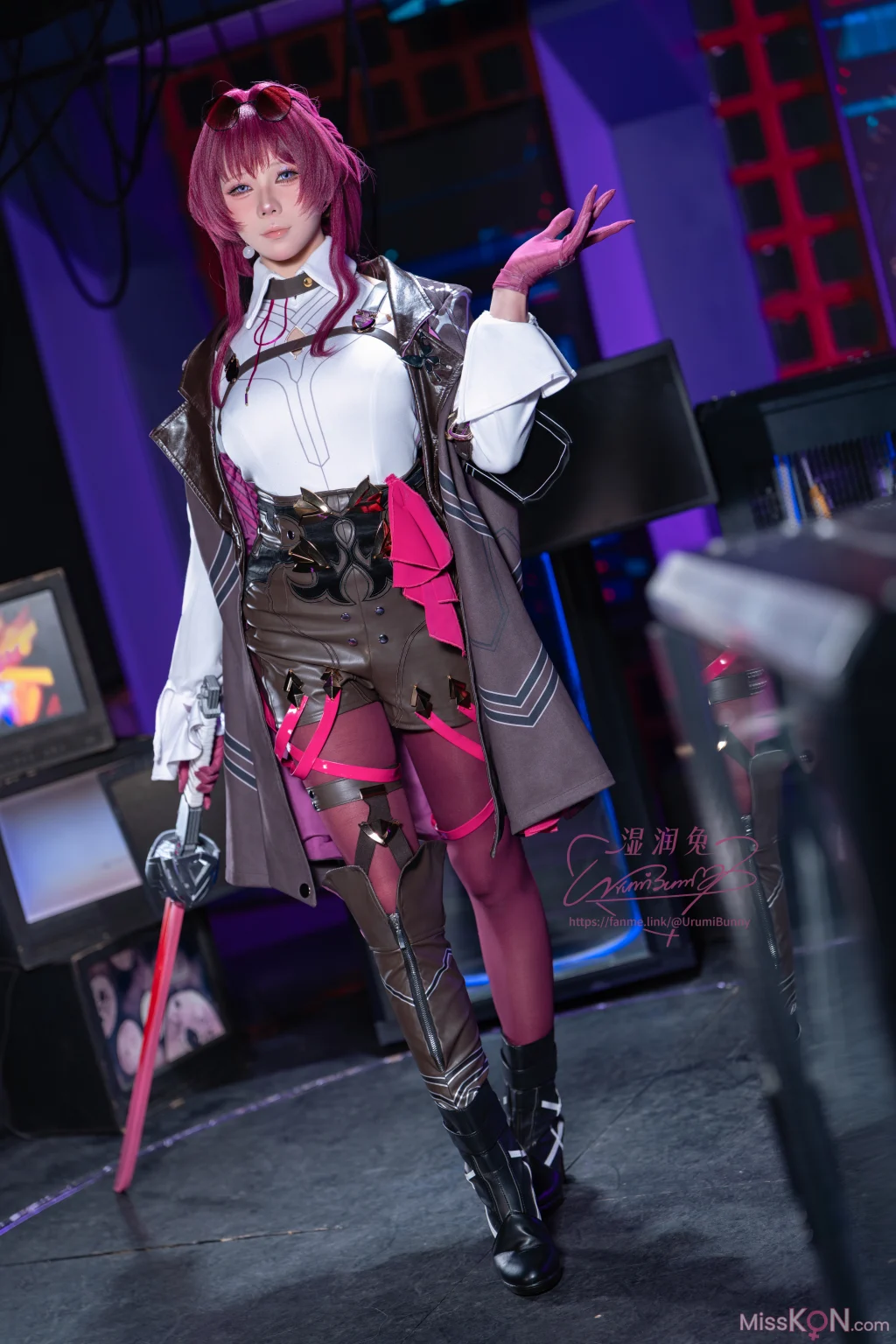 Coser@黏黏团子兔: 2026年05月作品 崩坏：星穹铁道 卡芙卡 (106 photos + 2 videos)