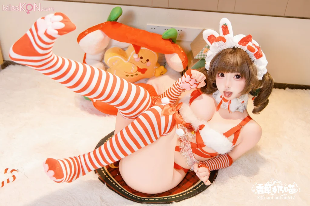 Coser@香草奶喵: 圣诞礼物 (135 photos + 25 videos)